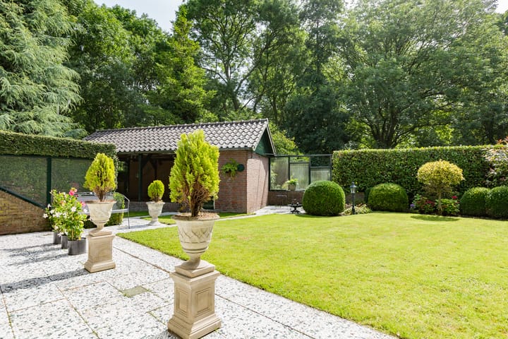 Foto 3 van Van Vredenburchlaan 5