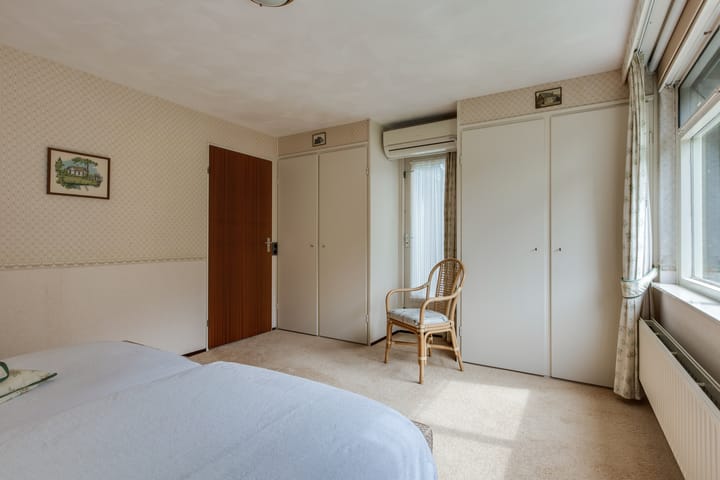 Foto 18 van Van Vredenburchlaan 5