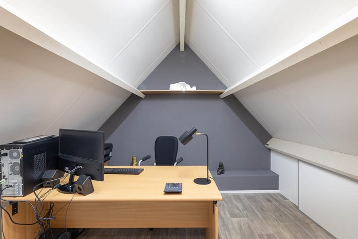 Photo 16 of de Esch 24