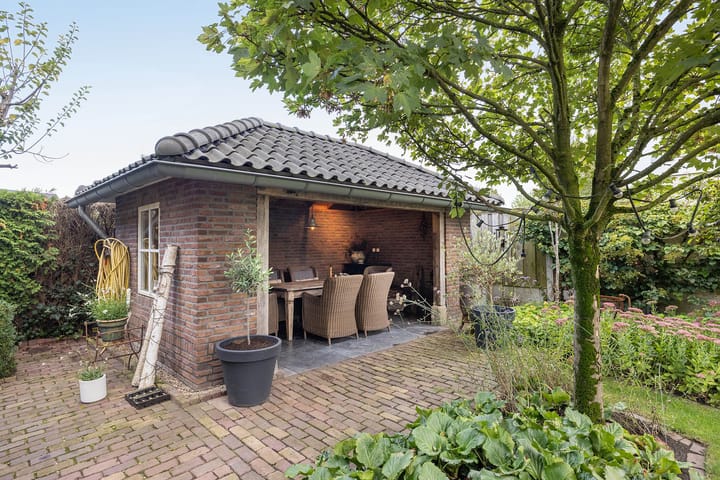 Photo 22 of de Esch 24