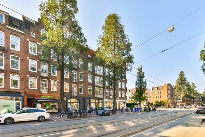 View photo 3 of Bilderdijkstraat 112-2