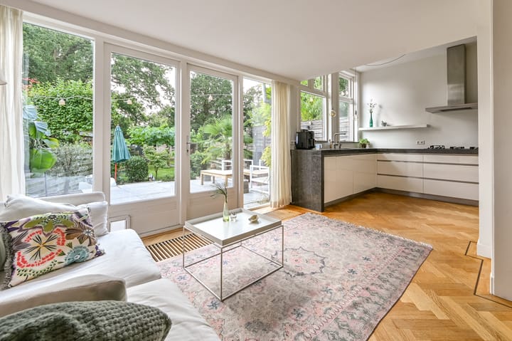 Foto 18 van Rijnegomlaan 8