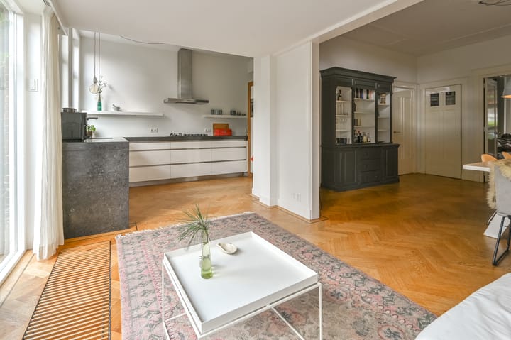 Foto 19 van Rijnegomlaan 8