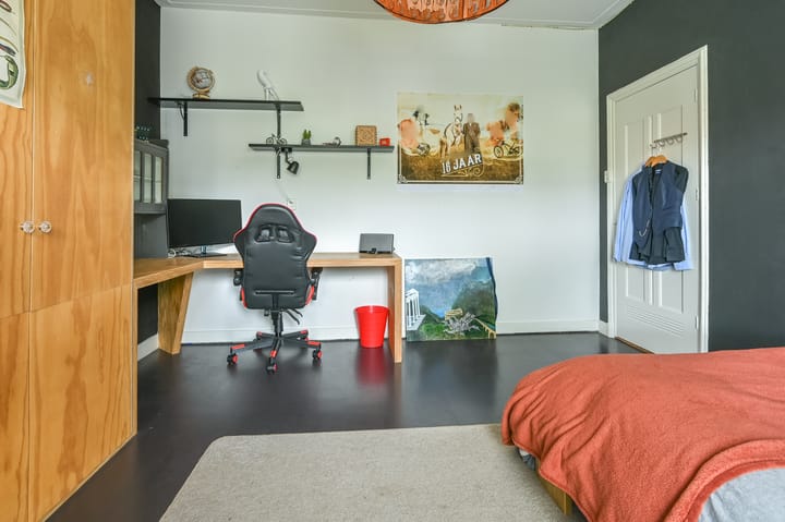 Foto 37 van Rijnegomlaan 8