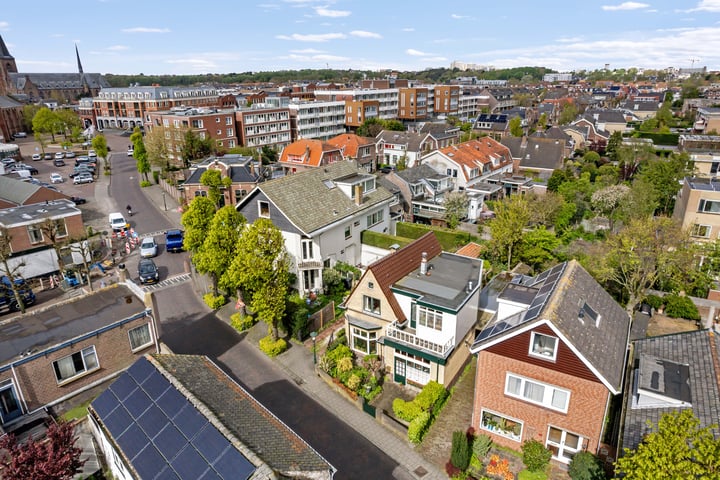 Bekijk foto 40 van Heilige Geestweg 42