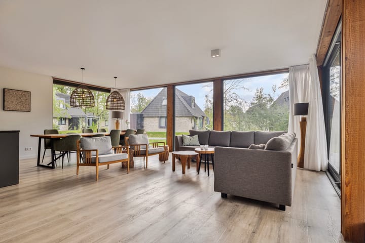 Photo 2 of Valtherweg 36-394