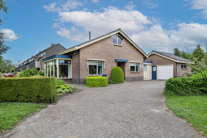 Foto 34 van Van Tuyllstraat 75