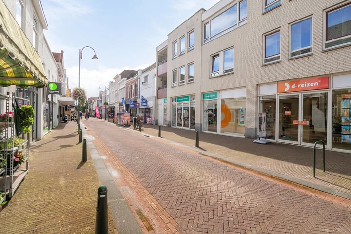 Bekijk foto 40 van Kaaistraat 66