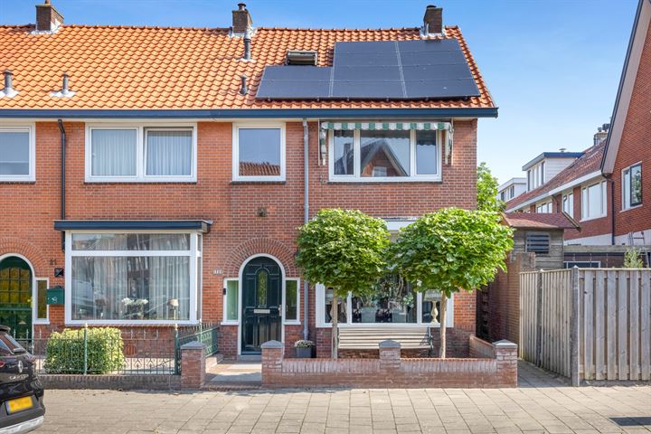 Bekijk foto van Vareniusstraat 23