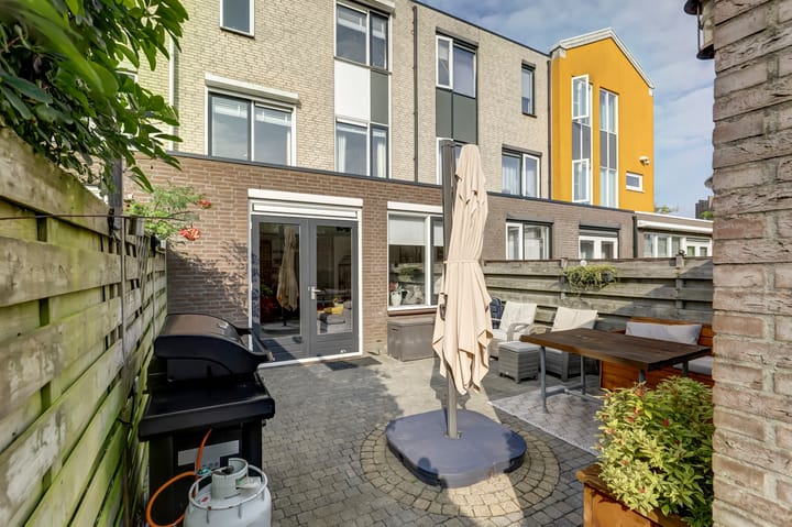 Foto 35 van Monetstraat 5