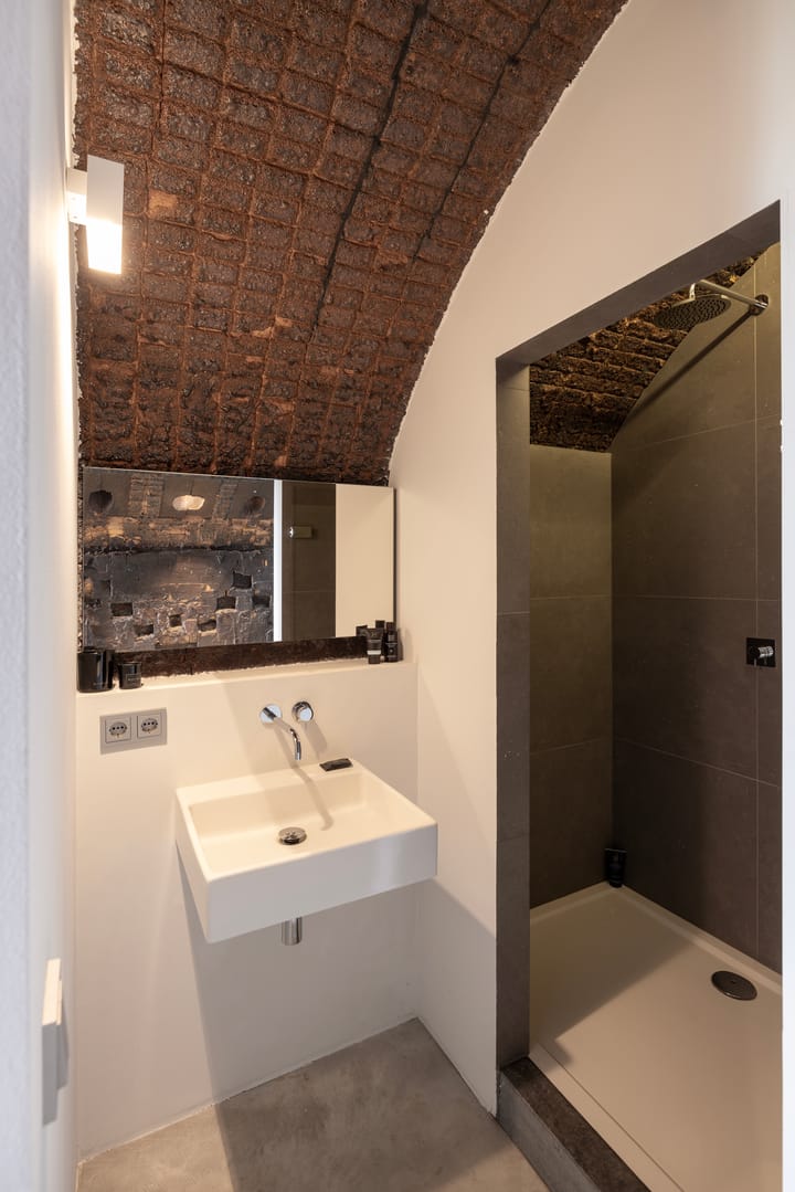 Foto 15 van Aan de Rijn 14-H