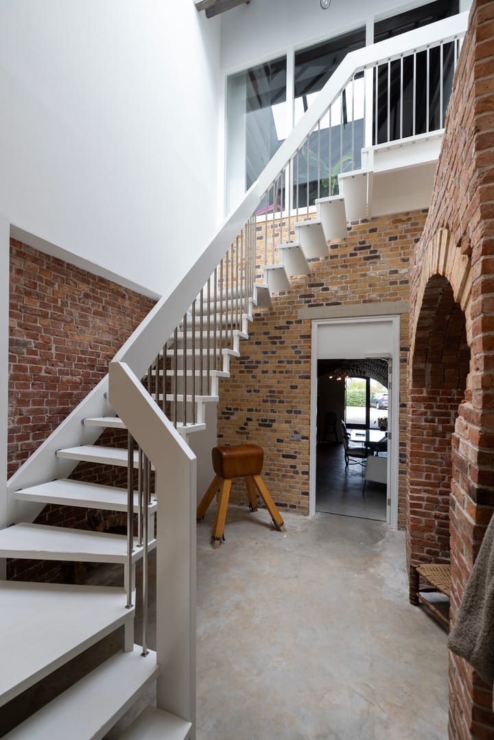 Foto 19 van Aan de Rijn 14-H