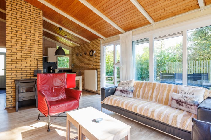 Photo 7 of Duinrooshoek 343