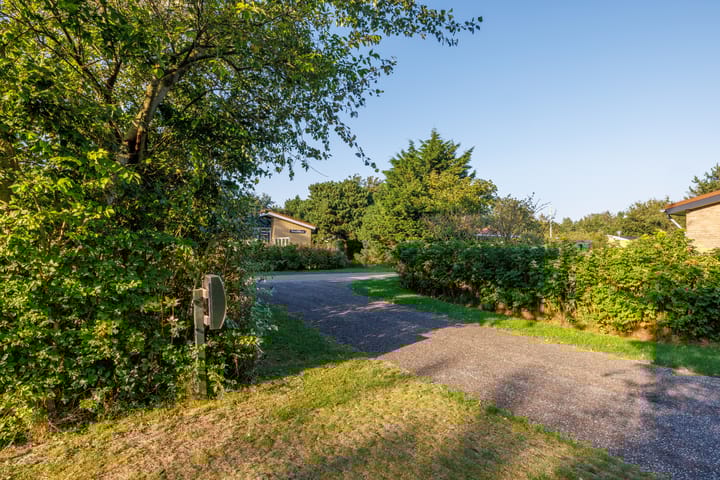 Photo 34 of Duinrooshoek 343