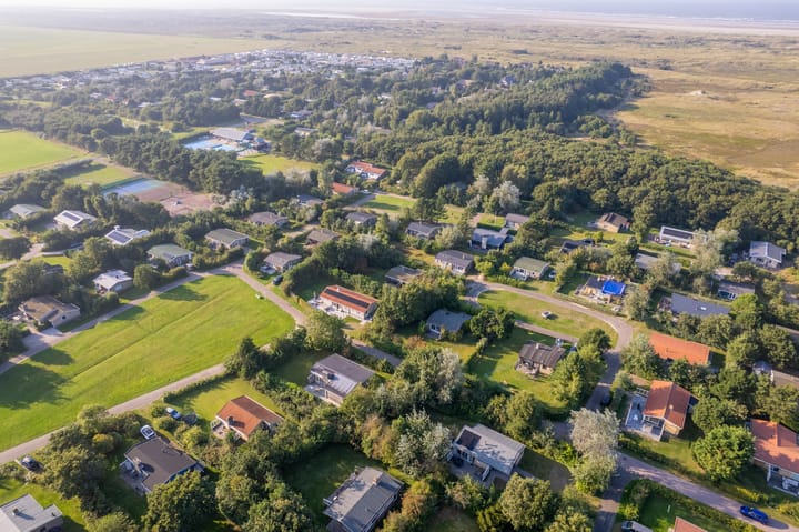 Photo 41 of Duinrooshoek 343