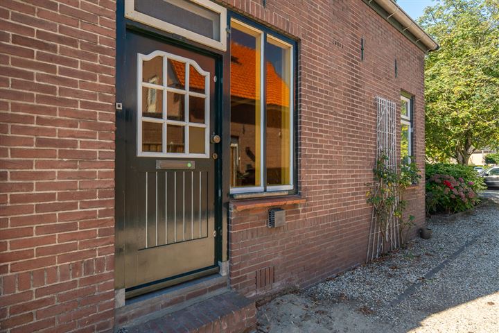 View photo 12 of Hoofdweg 1364