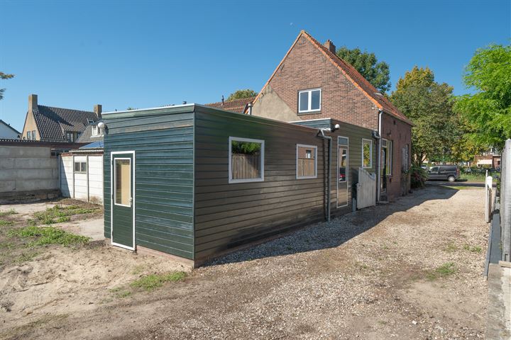 View photo 34 of Hoofdweg 1364