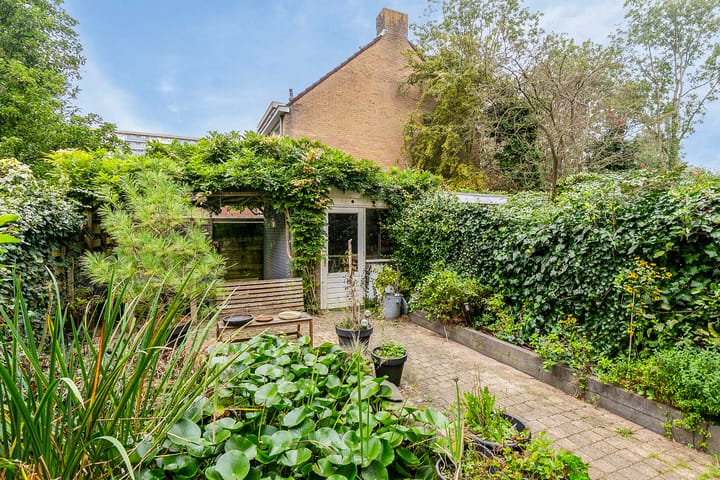 Foto 32 van Dr. Albert Schweitzerlaan 173