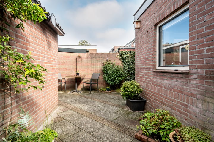 View photo 22 of Heidestraat 24