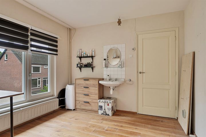 View photo 20 of Margrietstraat 4