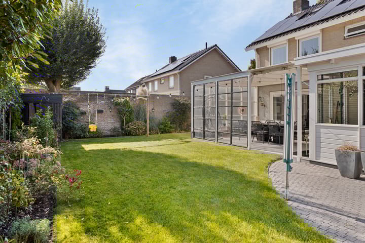 Foto 39 van Burg. van Goelst Meijerweg 13