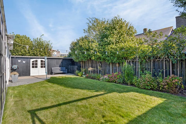 Foto 40 van Burg. van Goelst Meijerweg 13