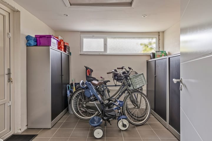 Foto 5 van Monarchstraat 17