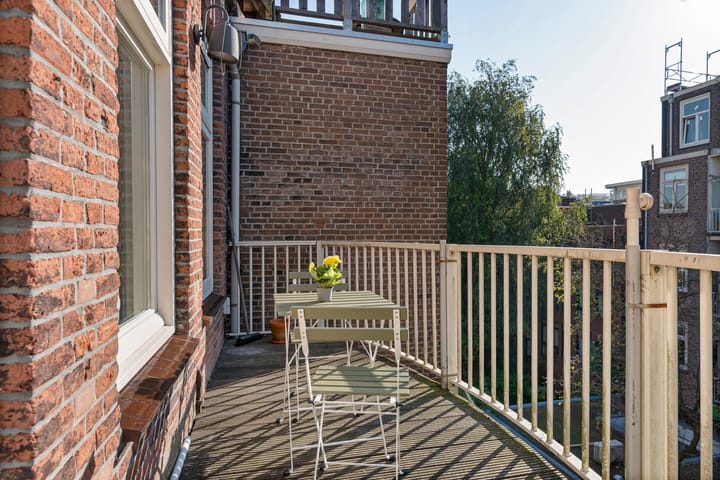 Photo 4 of Tweede Schinkelstraat 13-B