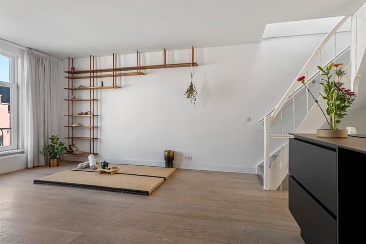 Photo 8 of Tweede Schinkelstraat 13-B