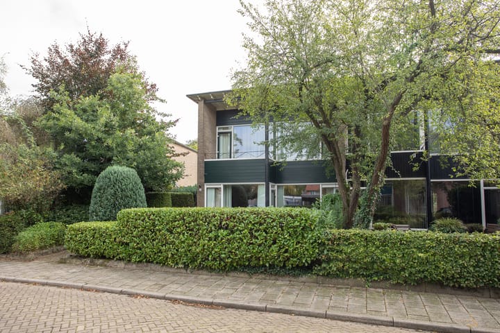 Foto 3 van Deken van der Waardenlaan 25