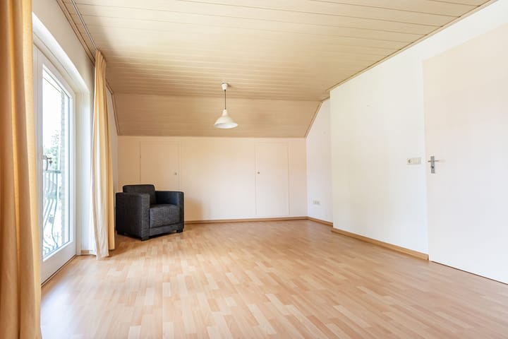 Foto 24 van Emmerikseweg 33