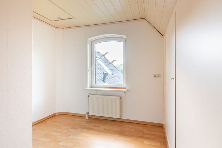 Foto 25 van Emmerikseweg 33