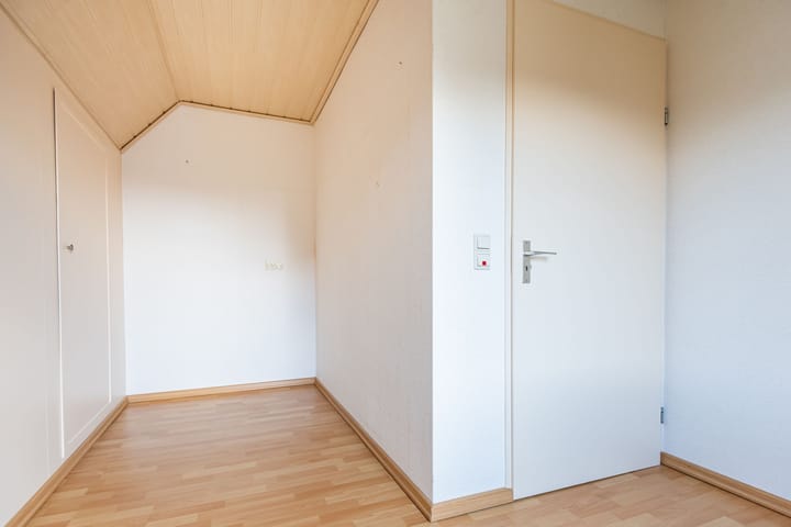 Foto 26 van Emmerikseweg 33