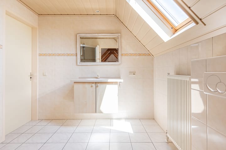 Foto 28 van Emmerikseweg 33