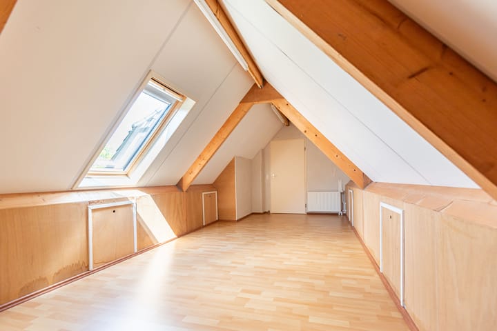 Foto 31 van Emmerikseweg 33