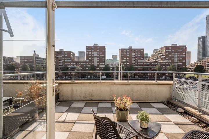 Foto 8 van Cargadoorskade 10