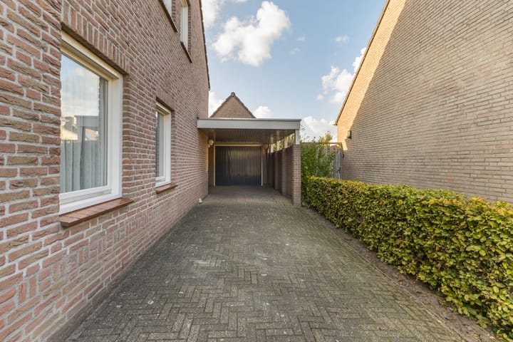 Foto 4 van Bieshof 11