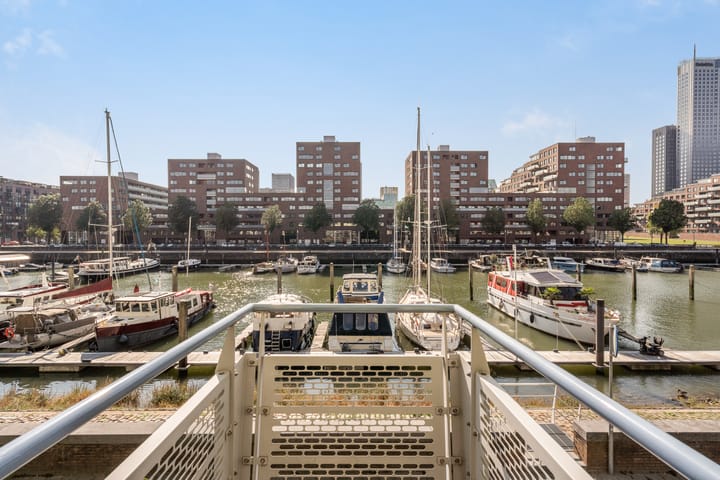 Foto 28 van Cargadoorskade 10