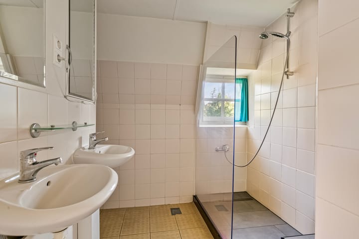 Foto 20 van Angerloseweg 28