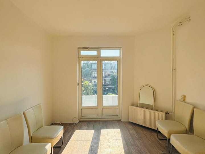 Foto 10 van Wognumstraat 10