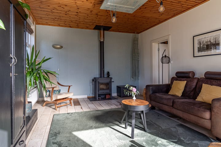 Foto 48 van Aengwirderweg 137