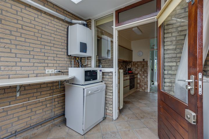 Bekijk foto 15 van Admiraal Helfrichlaan 71