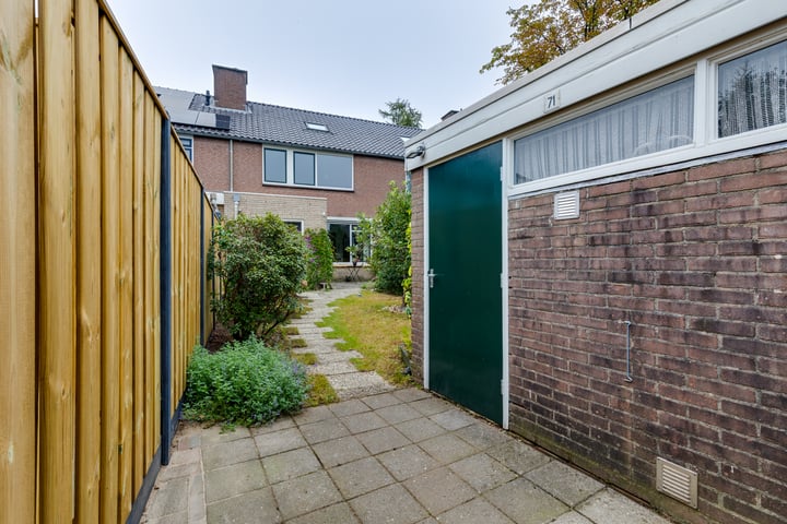 Bekijk foto 40 van Admiraal Helfrichlaan 71