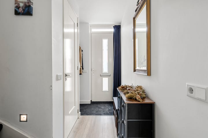 Foto 5 van Van Hallstraat 20