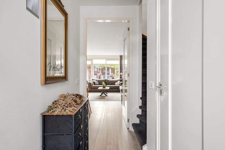 Foto 14 van Van Hallstraat 20