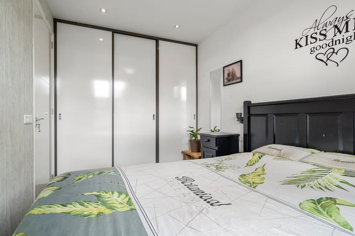 Foto 16 van Van Hallstraat 20