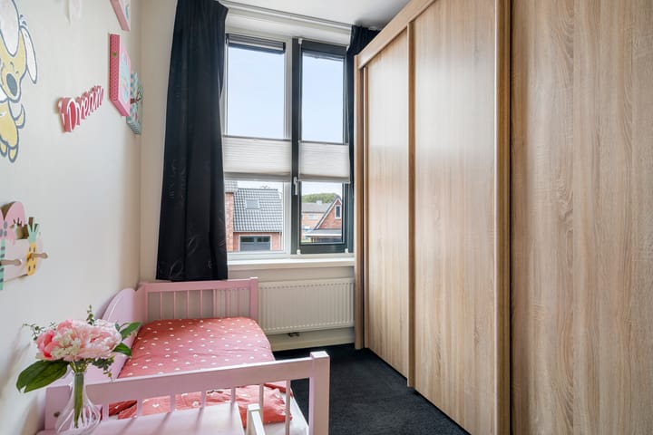 Foto 17 van Van Hallstraat 20