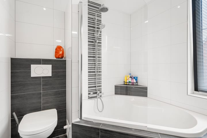 Foto 21 van Van Hallstraat 20