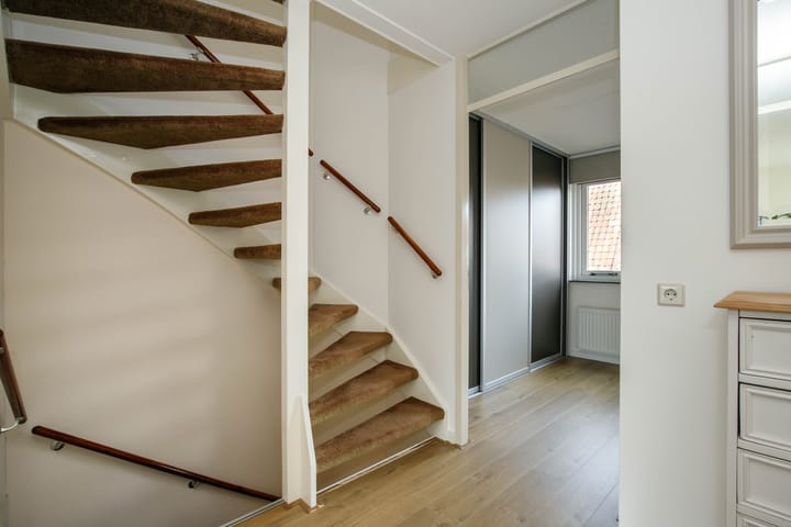 Photo 18 of Havenstraat 154