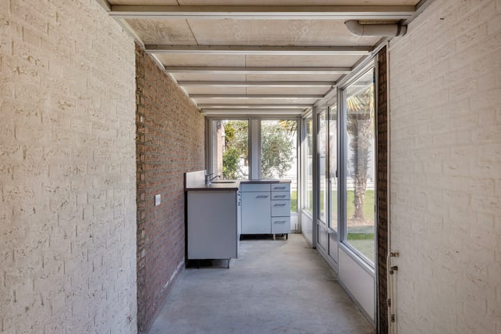 Foto 30 van Land van Ravensteinstraat 73